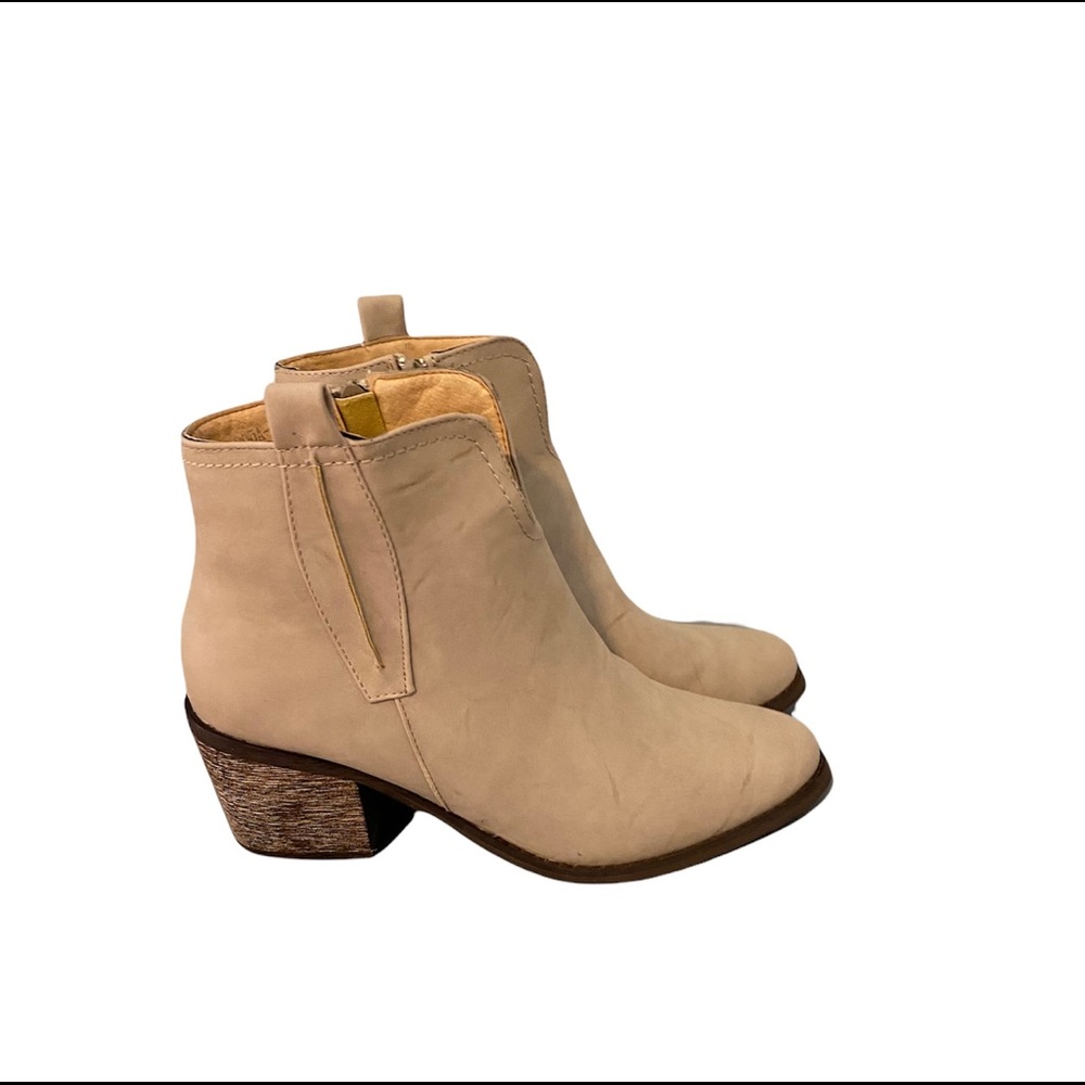 Ankle Bootie
